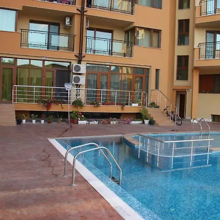 Apartmán Cosy Center Sluneční pobřeží